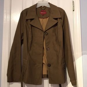 Women’s Water Repellent Jacket